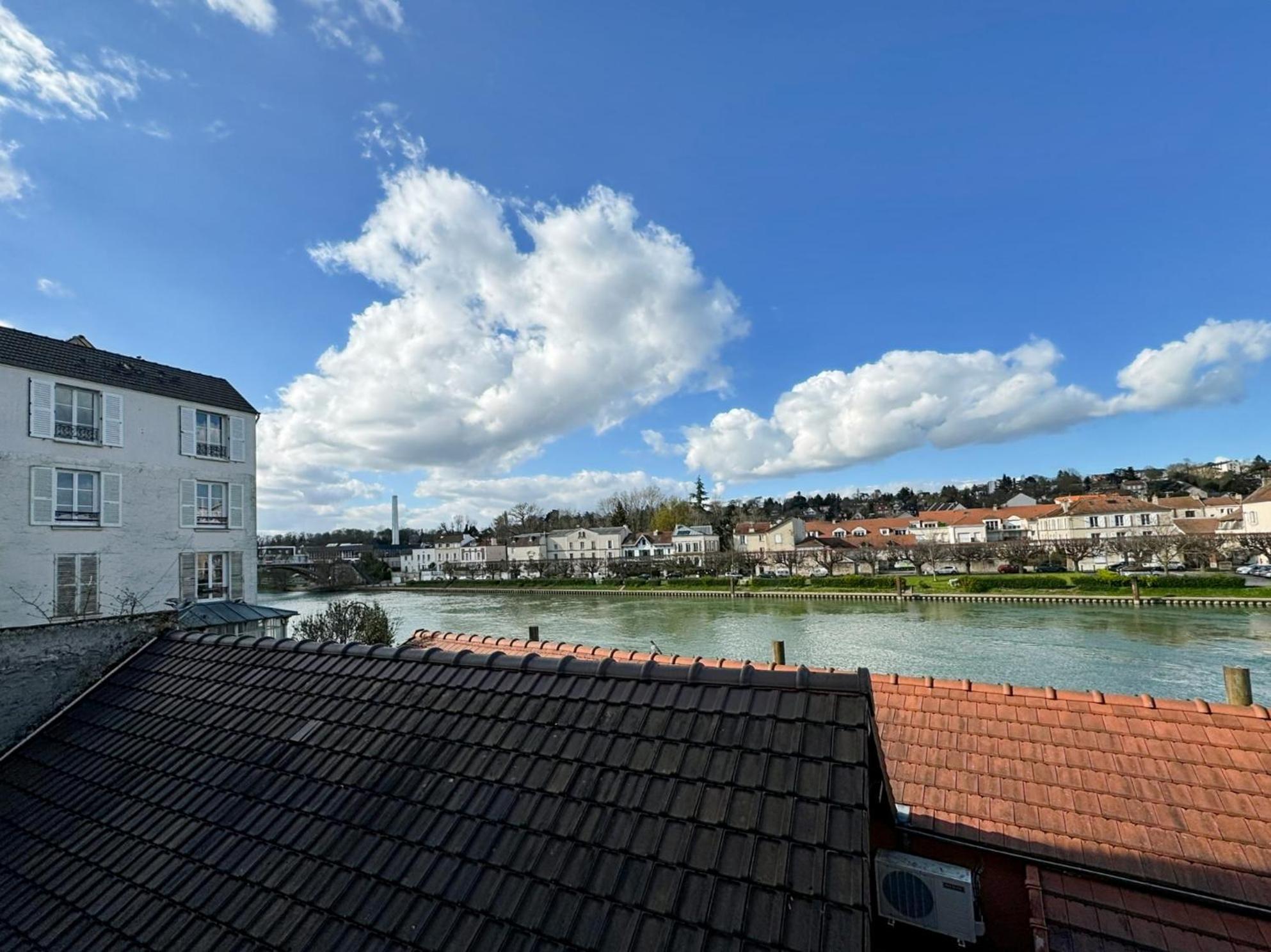Le Cosy Lagny - Appartement Cosy Avec Balcon Vue Sur Marne Екстериор снимка